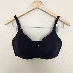 Knix Wing Woman Contour Wireless T-Shirt Bra Size 4 Black